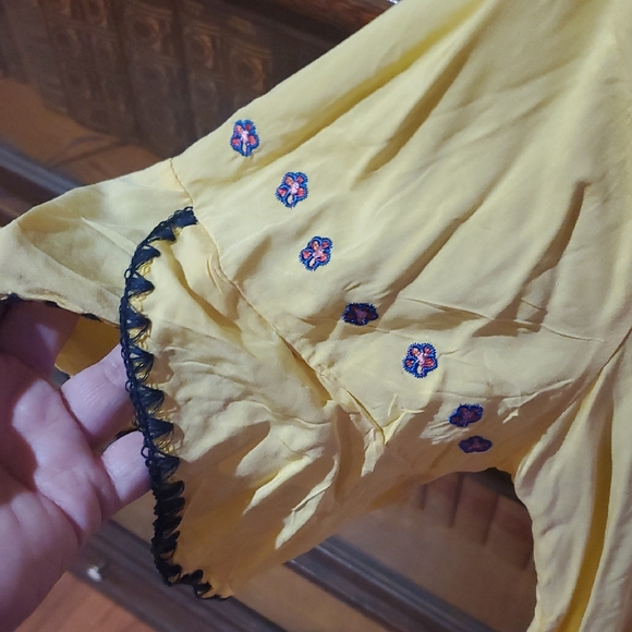 Embroidered Yellow Top - Picture 3 of 3